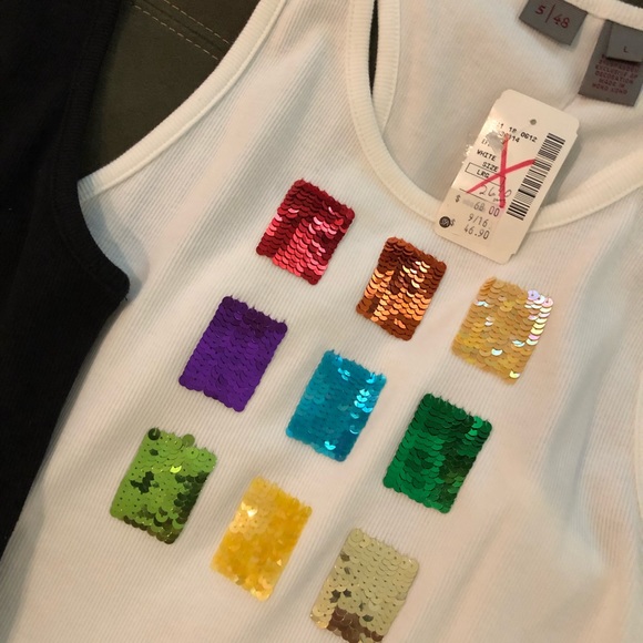 2 Rainbow Tanks NWT - Picture 2 of 3